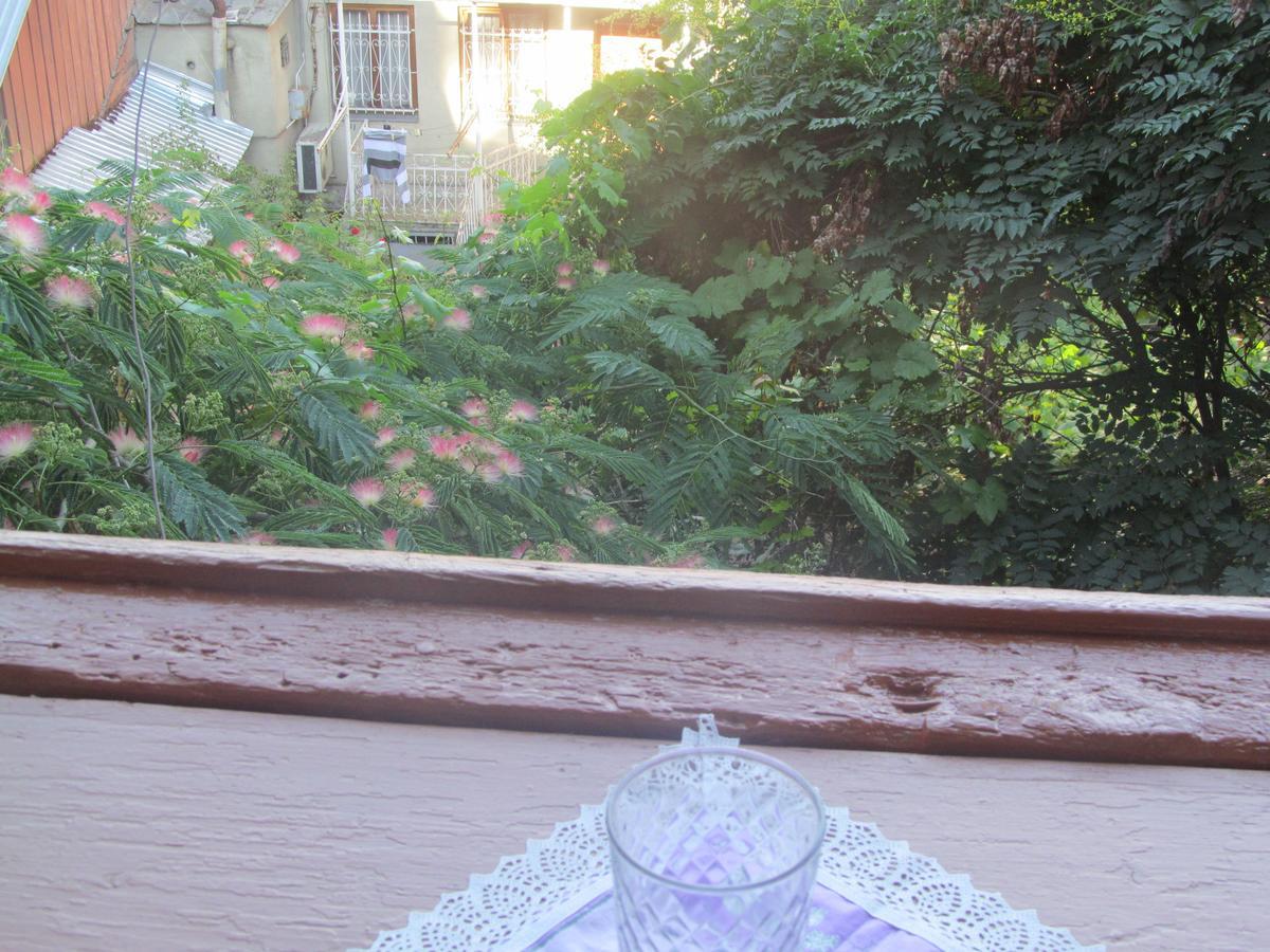 Grandma'S Hotel Tiflis Exterior foto