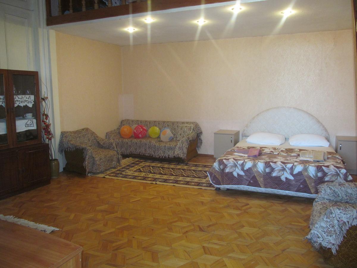 Grandma'S Hotel Tiflis Exterior foto